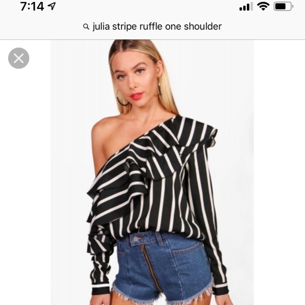 BOOHOO TOP